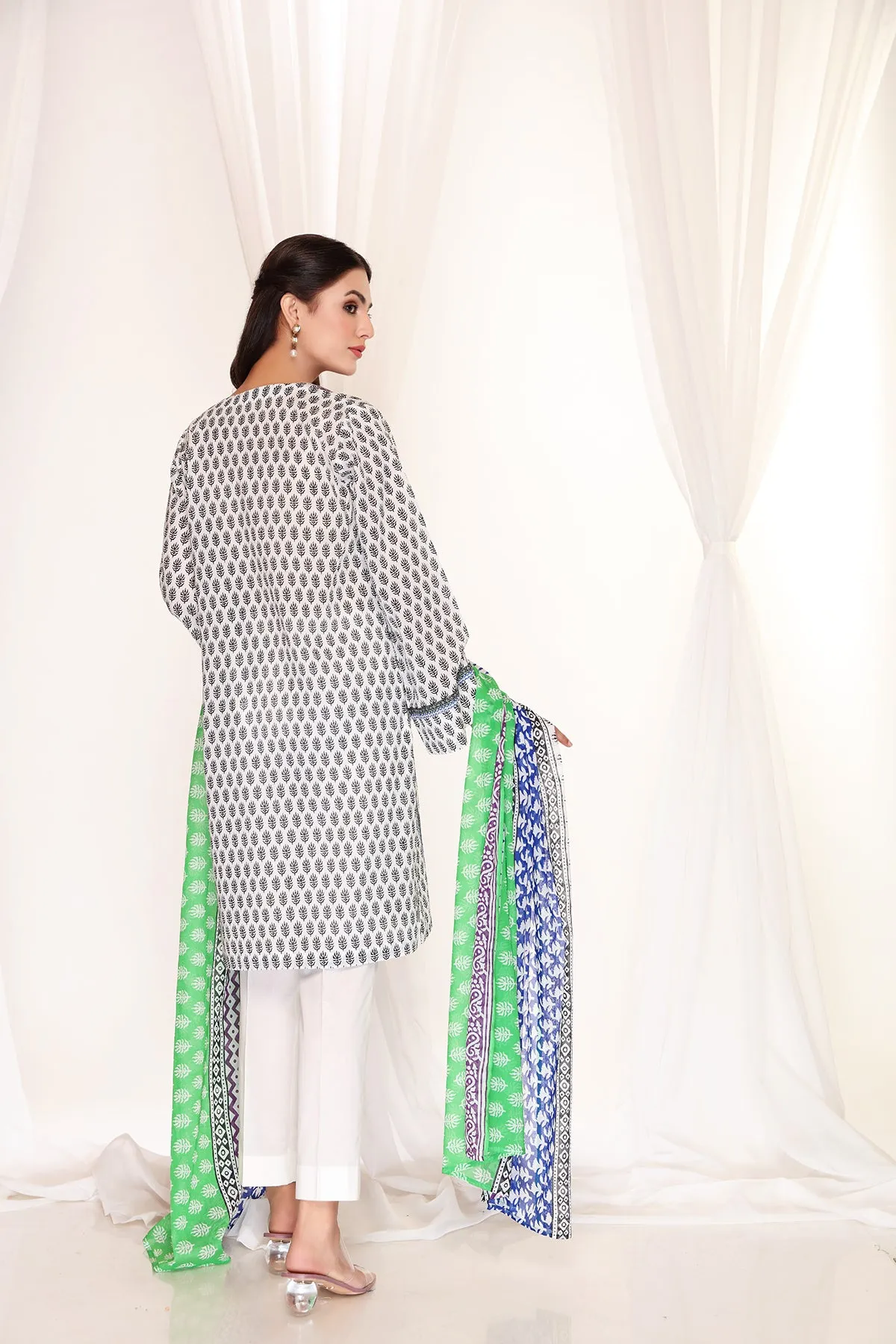 42001703-Printed Dupatta