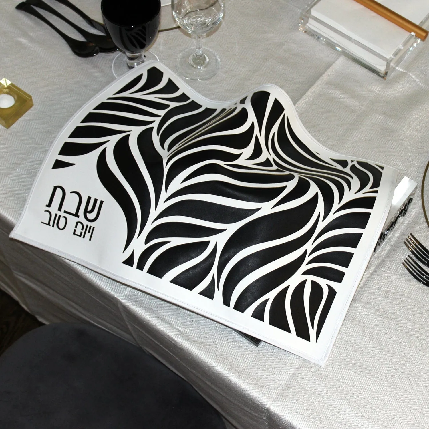 Black, White, & Gold Tablescape