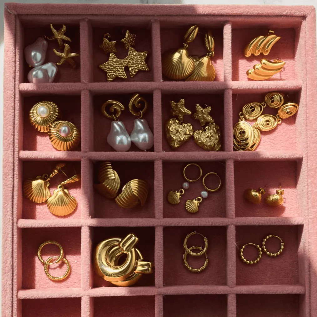 Gemma Pearl Stud Earrings