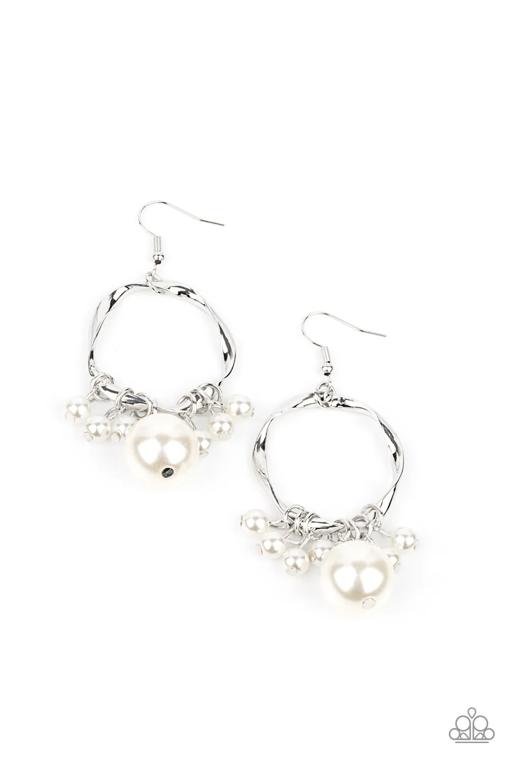 Paparazzi Delectably Diva - White