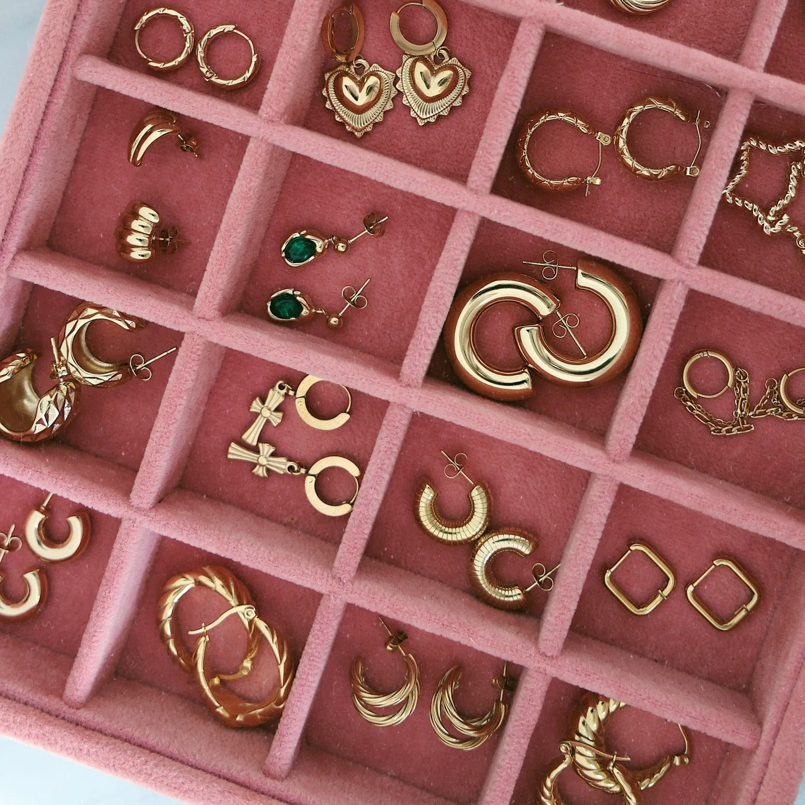 Regina Hoop Earrings