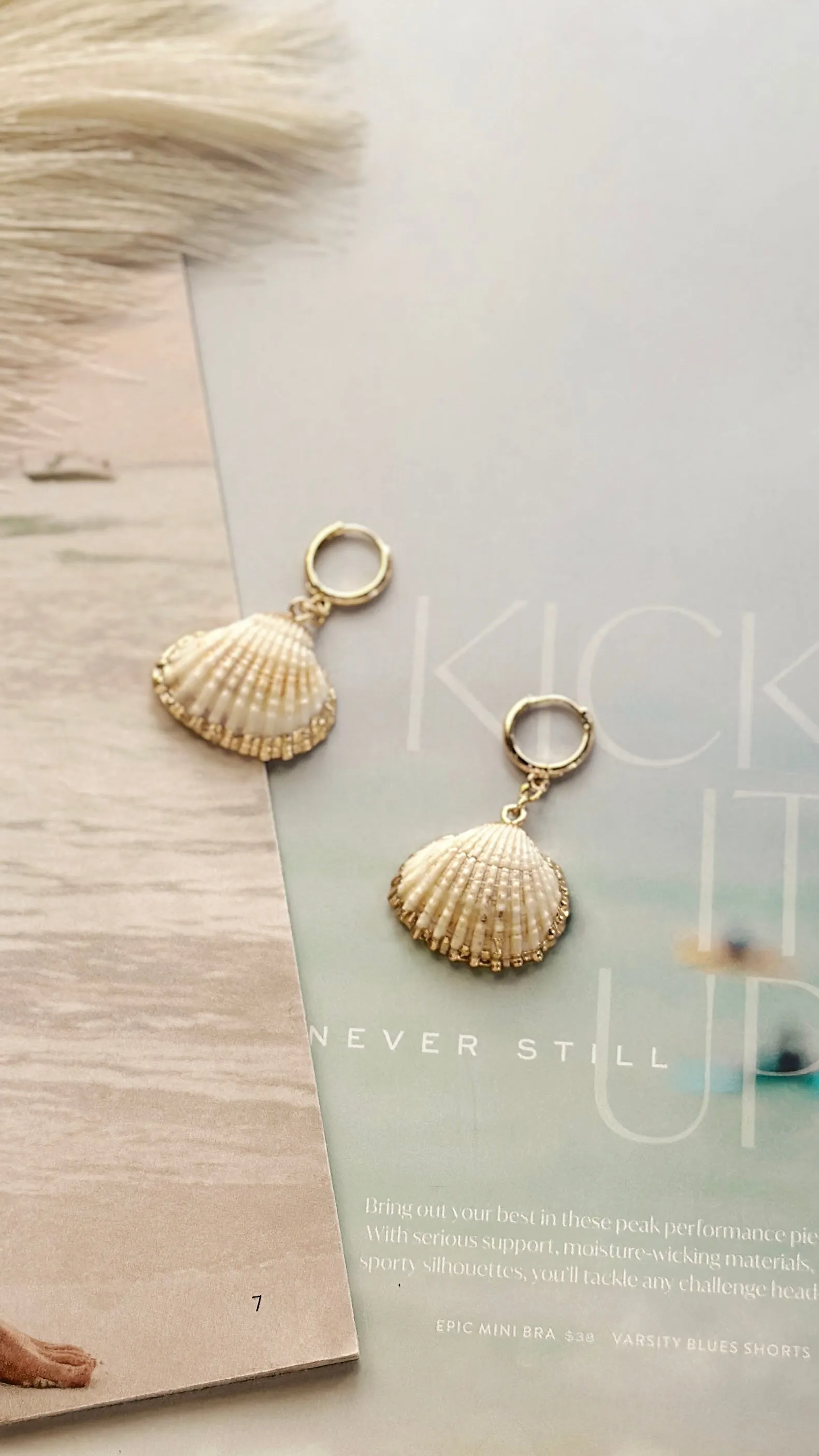 The Glam Clam Earrings