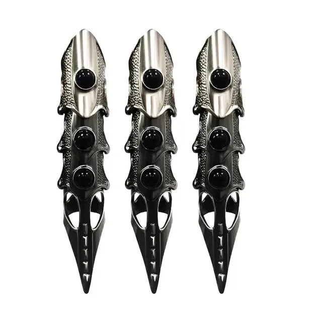 The Witch King's Adjustable Gauntlets