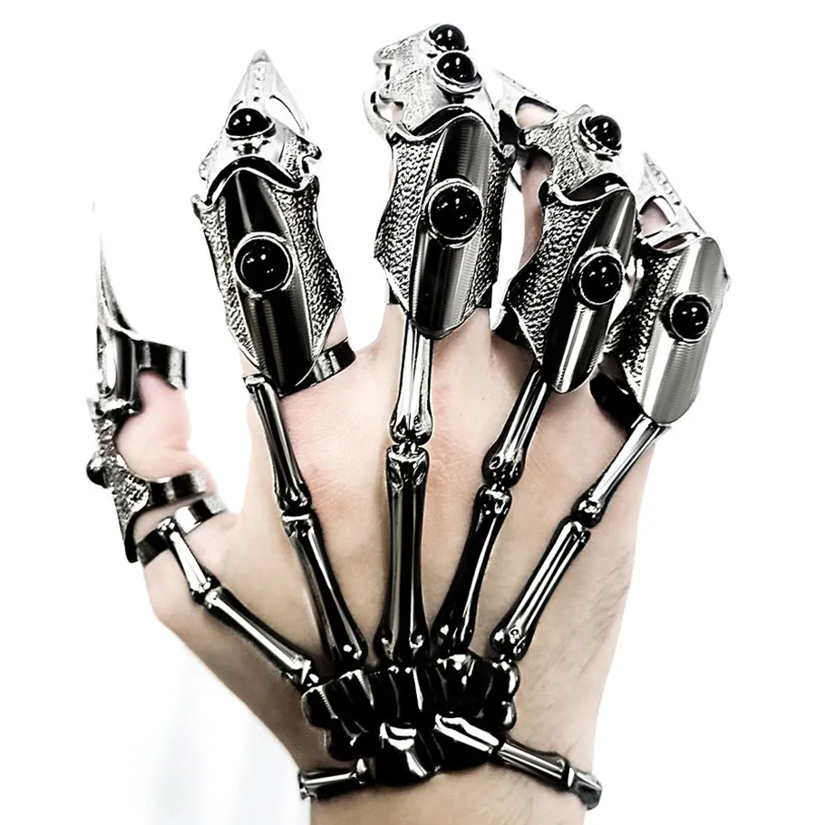 The Witch King's Adjustable Gauntlets