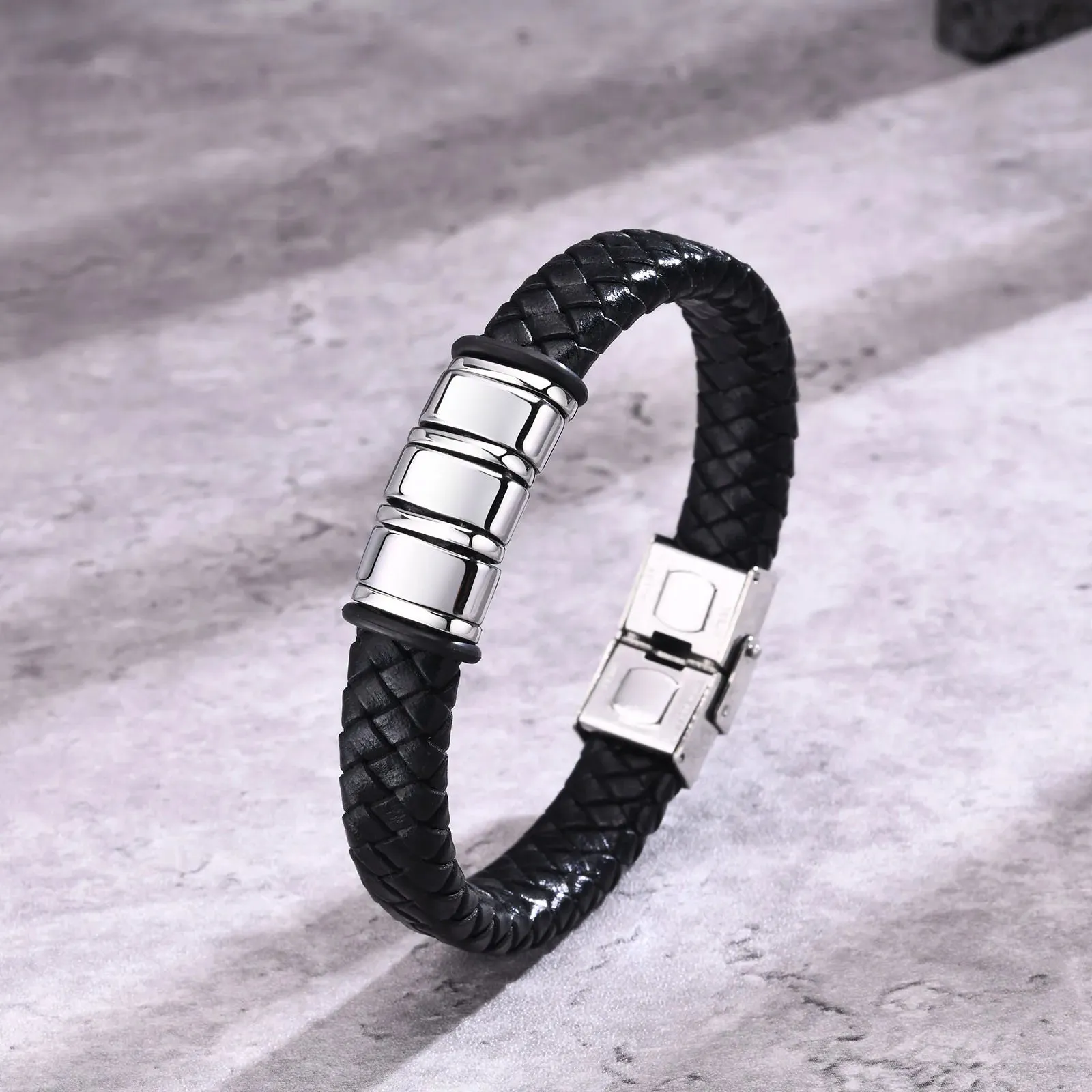 Vnox Custom Leather Bracelets for Men,Personalized 2-6 Names Braid Rope Chain Wristband with Family Names Gifts for Dad Father